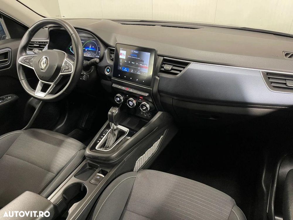 Renault Arkana E-TECH 145 Evolution - 8