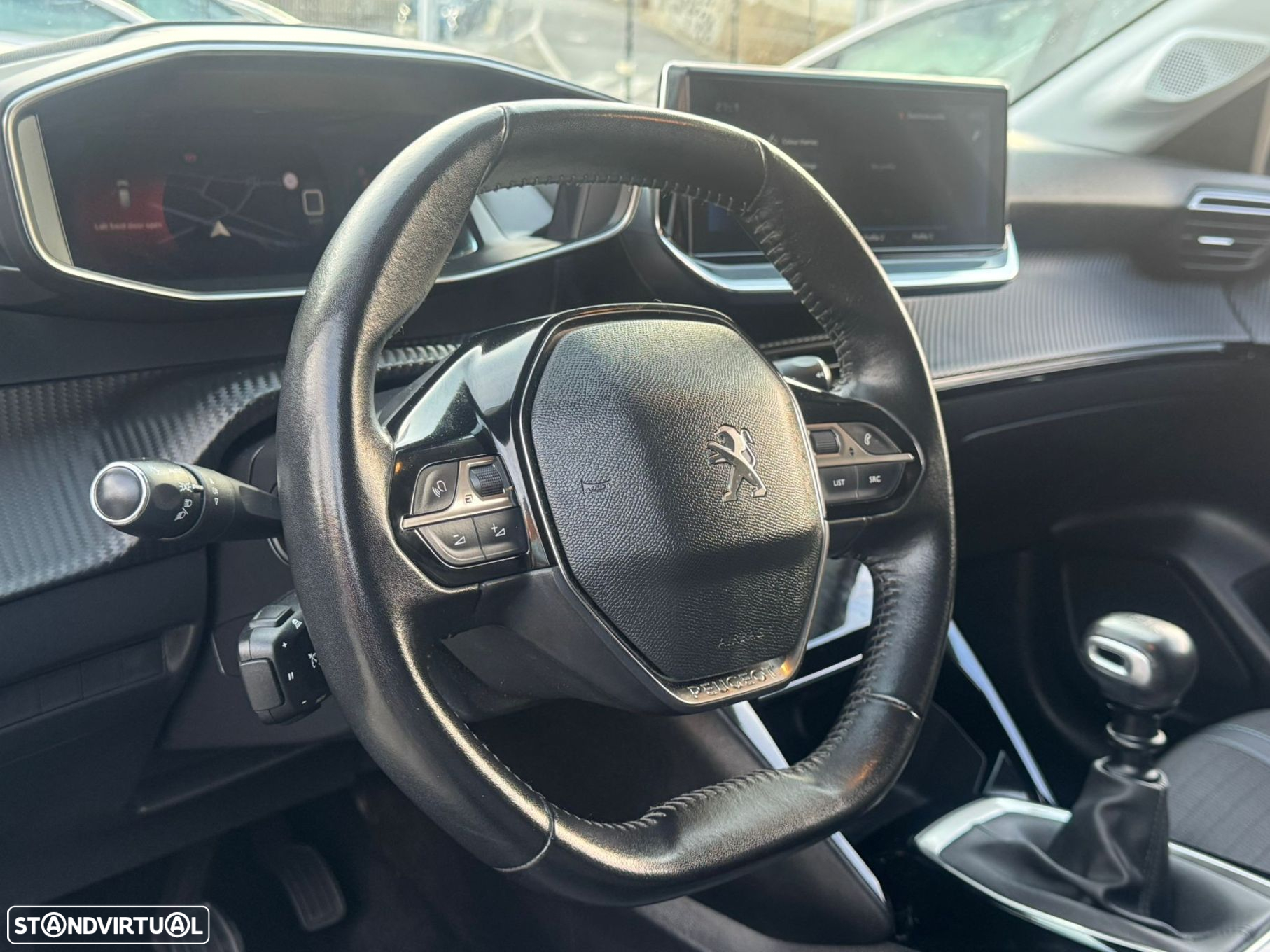 Peugeot 208 1.2 PureTech Allure Pack - 20