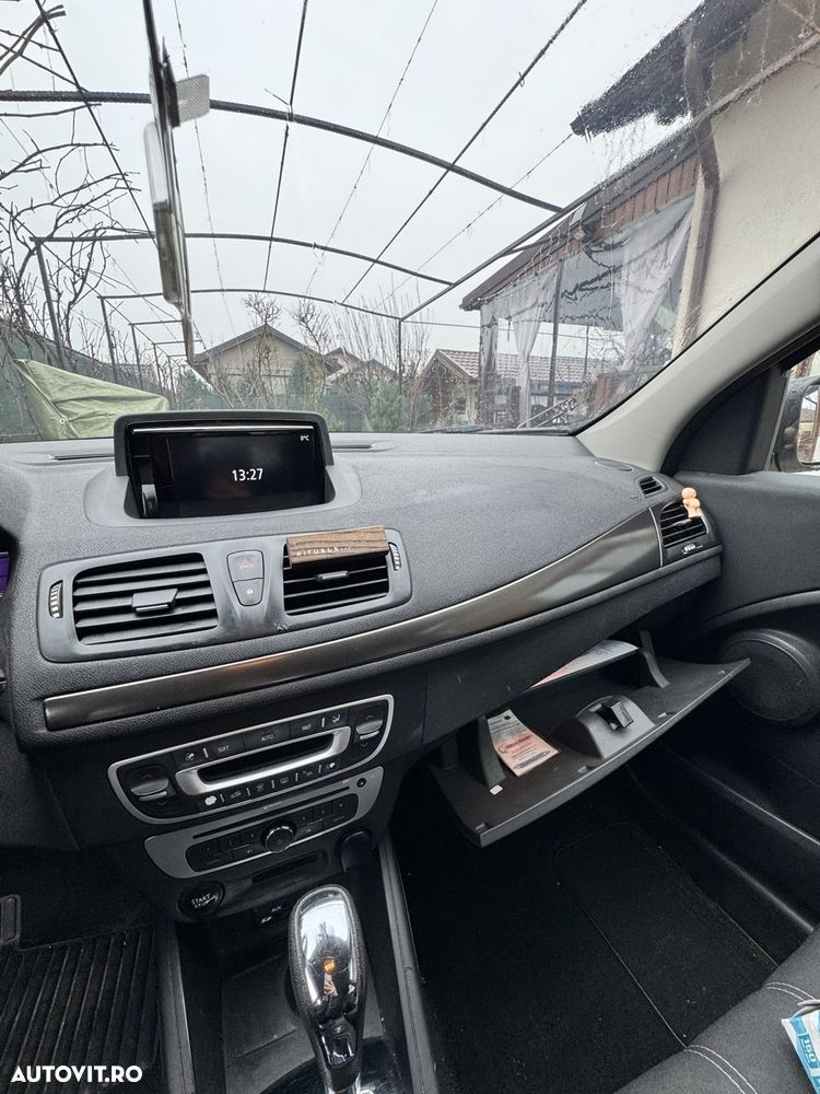 Renault Megane 1.5 dCi EDC Olympic - 11