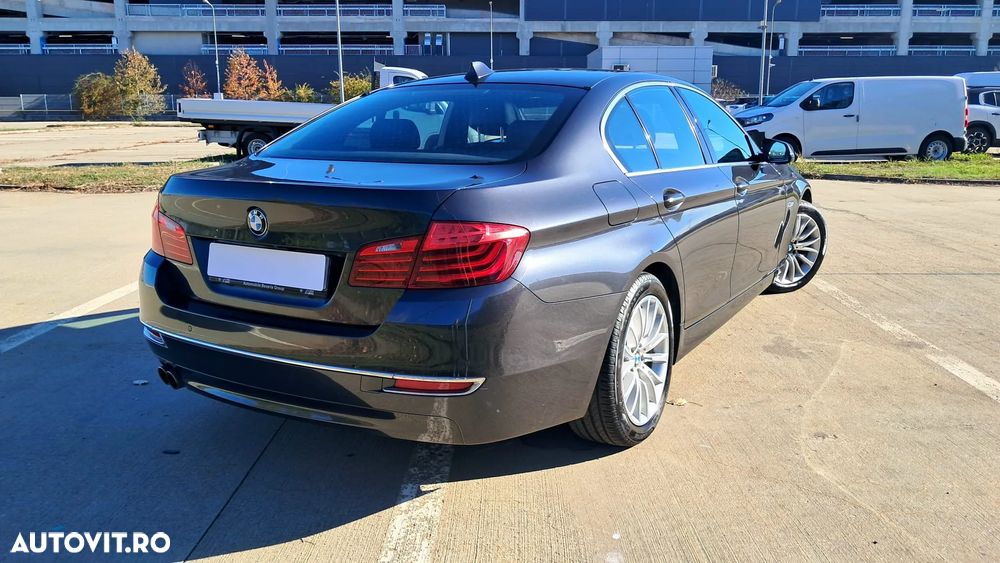 BMW Seria 5 520d Aut. Luxury Line - 3