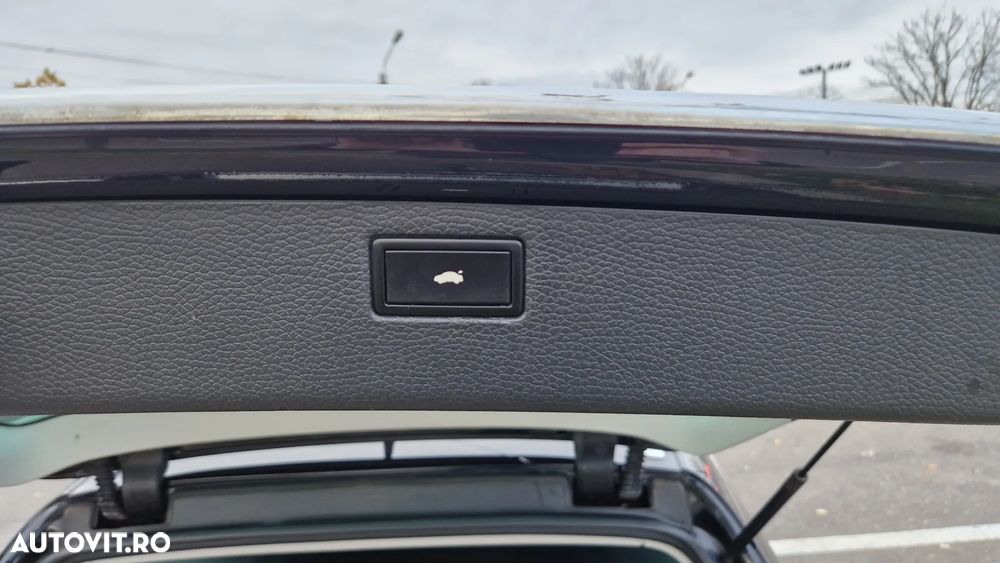 Volkswagen Passat Variant 2.0 TDI Highline DPF DSG - 16