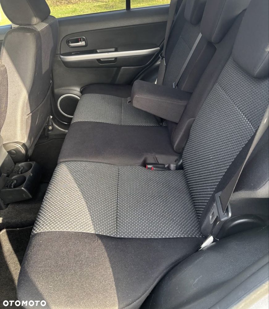Suzuki Grand Vitara - 4