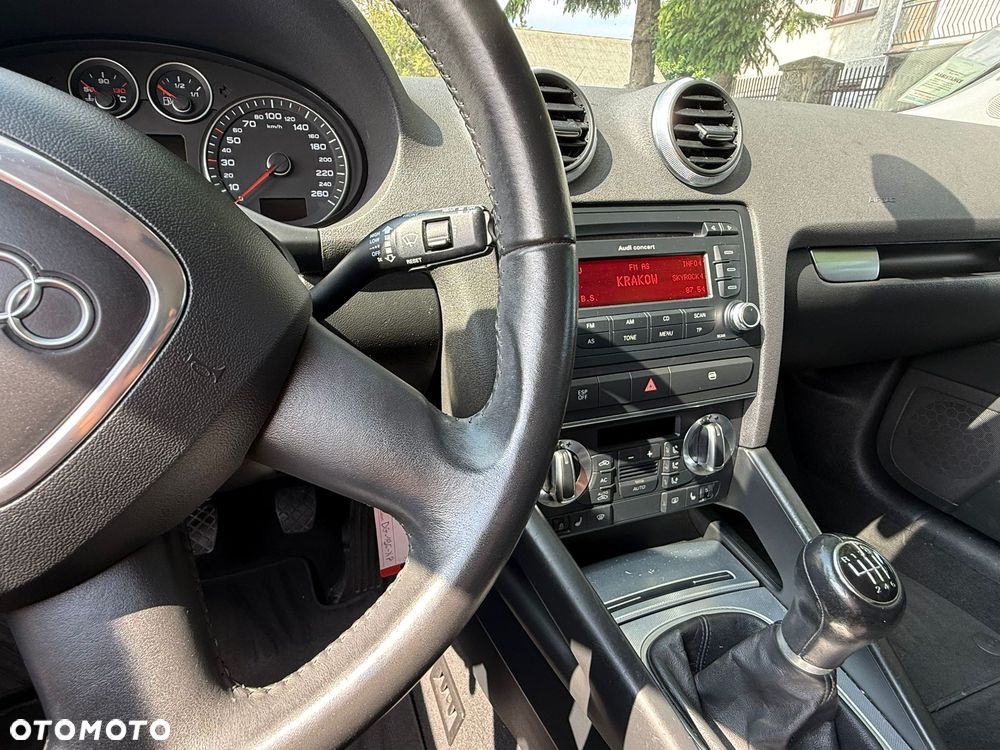 Audi A3 3-drzwiowe 1.4 TFSI S line Sportpaket (plus) - 15
