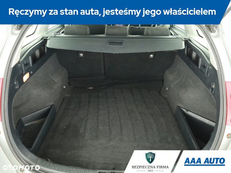 Toyota Auris - 16