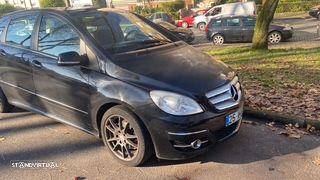 Mercedes-Benz B 180 CDI - 3