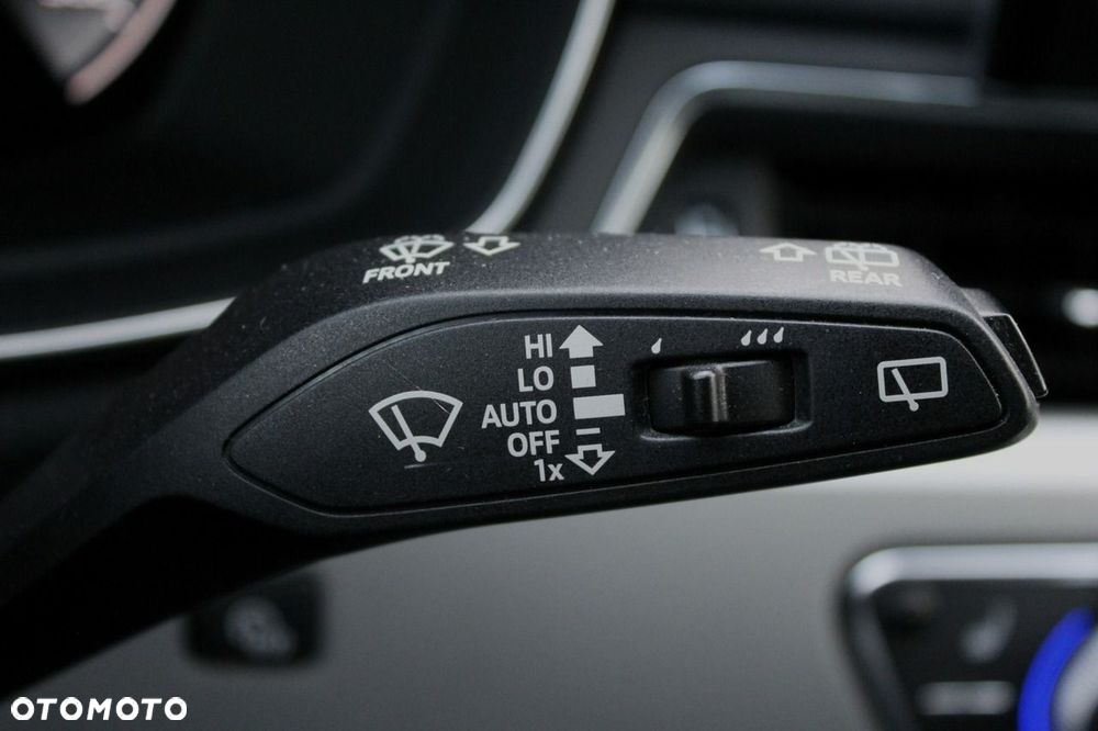 Audi A4 Avant 35 TDI mHEV S tronic - 24