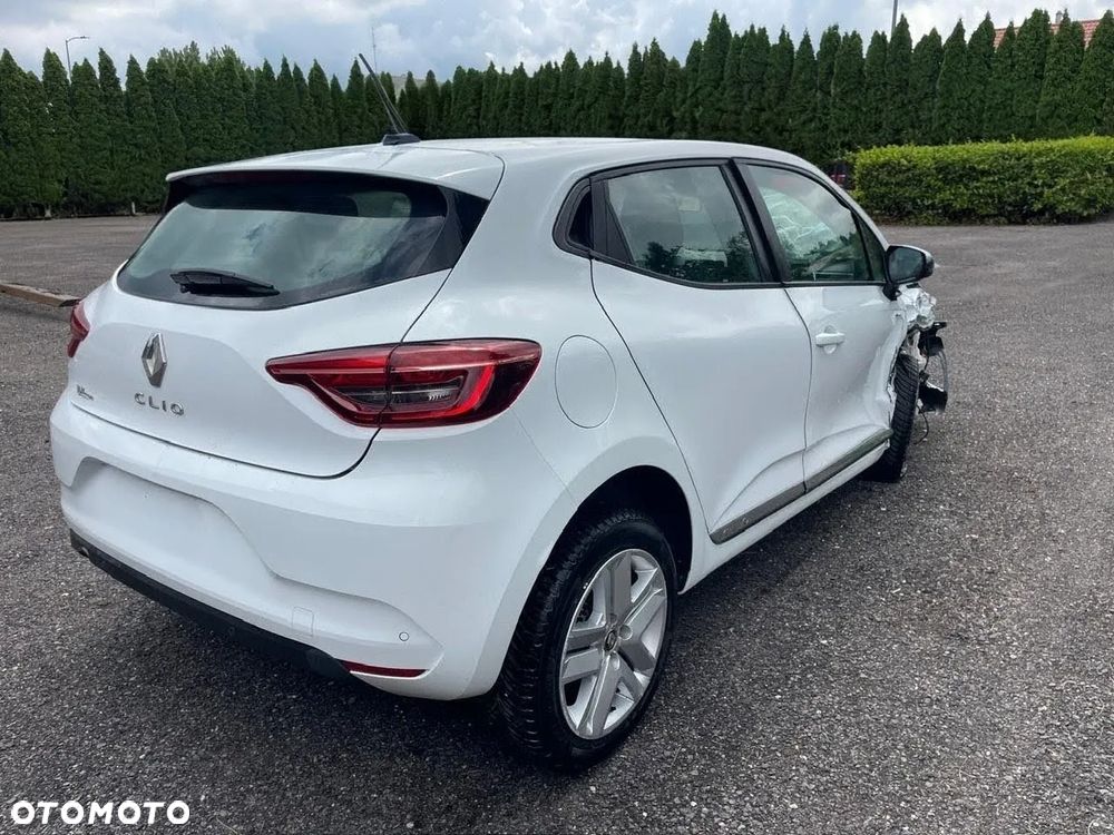 Renault Clio - 5