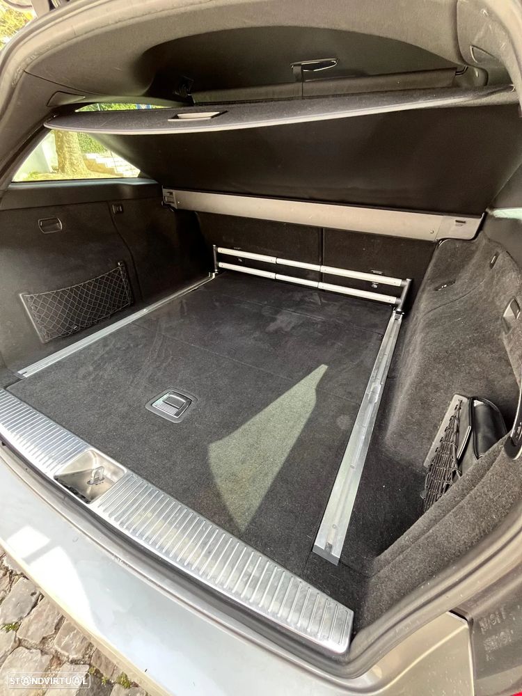 Mercedes-Benz E 250 CDi Avantgarde BlueEfficiency Auto. - 11