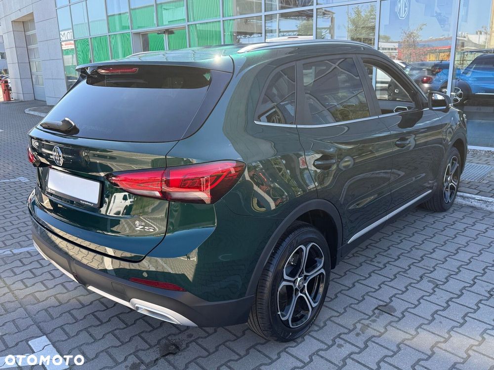 MG ZS Hybrid+ - 5