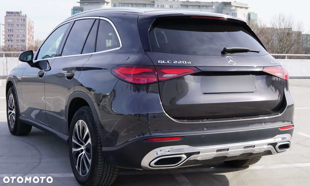 Mercedes-Benz GLC - 6