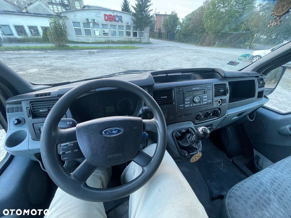 Ford Transit - 5