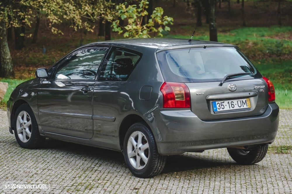 Toyota Corolla - 11
