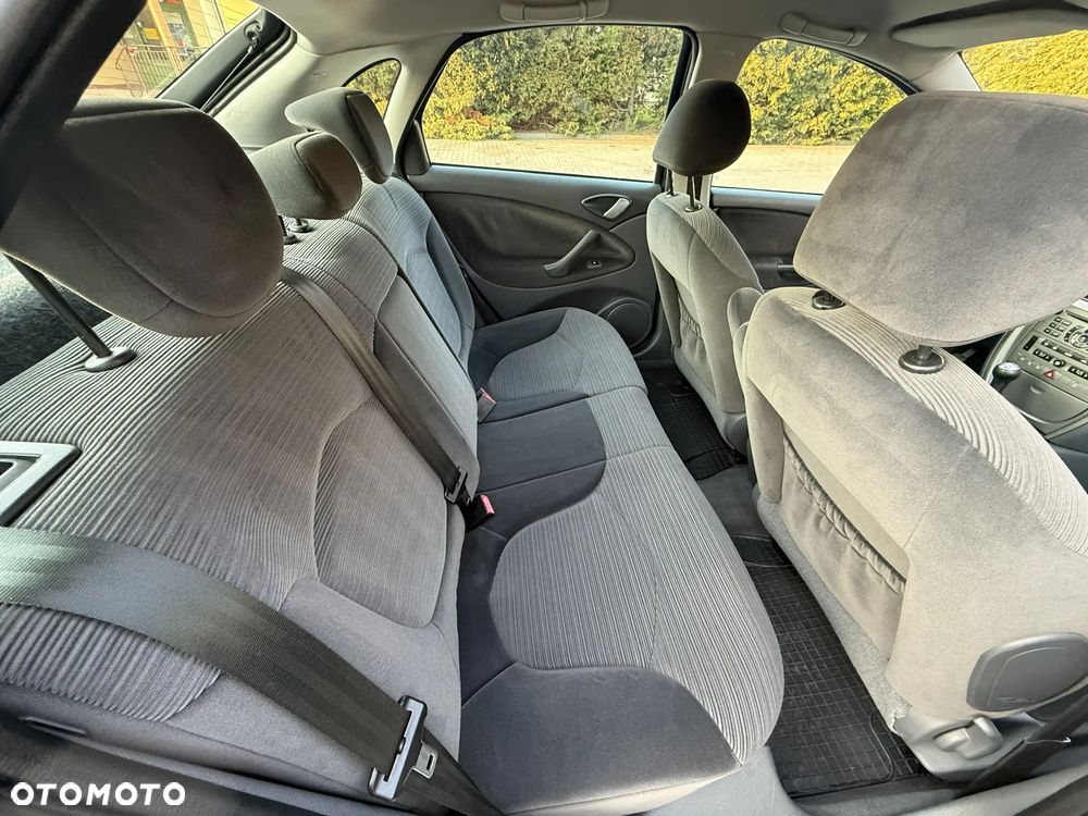 Citroën C5 II 1.8i 16V SX - 11