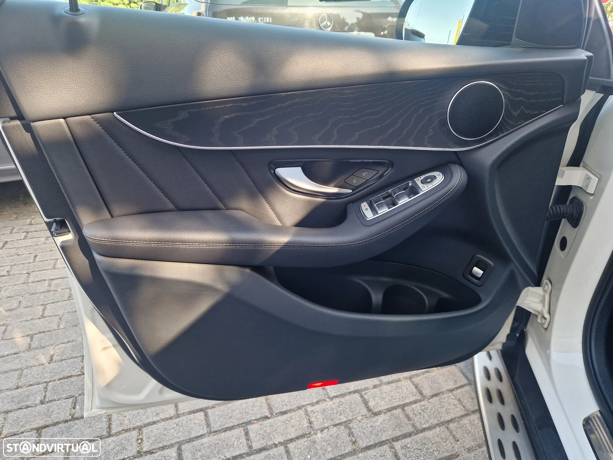 Mercedes-Benz GLC 250 d AMG Line 4-Matic - 16