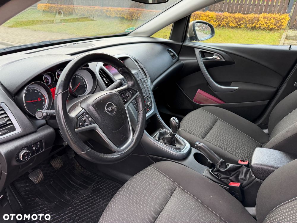 Opel Astra 1.4 Turbo Edition - 24