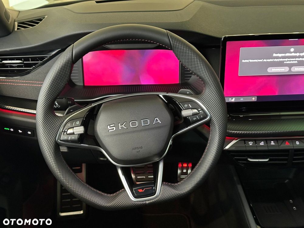 Skoda Octavia 2.0 TSI RS DSG - 17