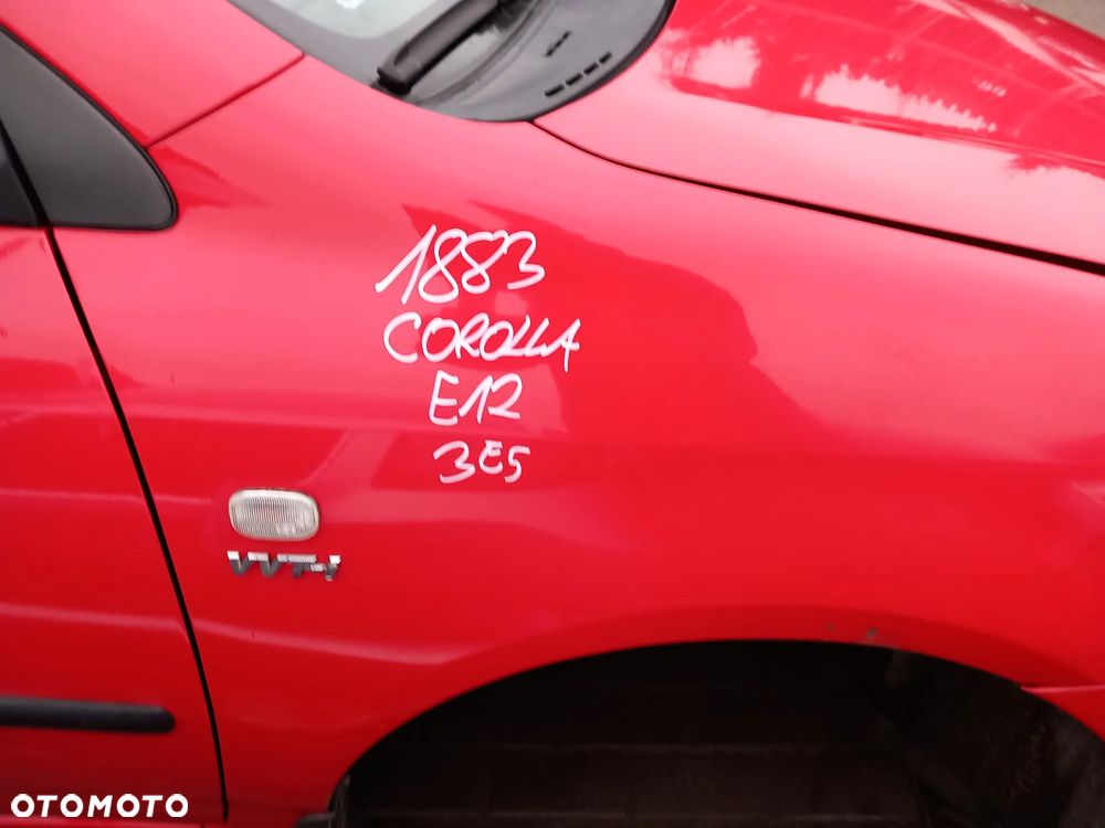 TOYOTA COROLLA E12 BŁOTNIK PRAWY PRZEDNI PRAWY PRZÓD KOLOR: 3E5 - 2