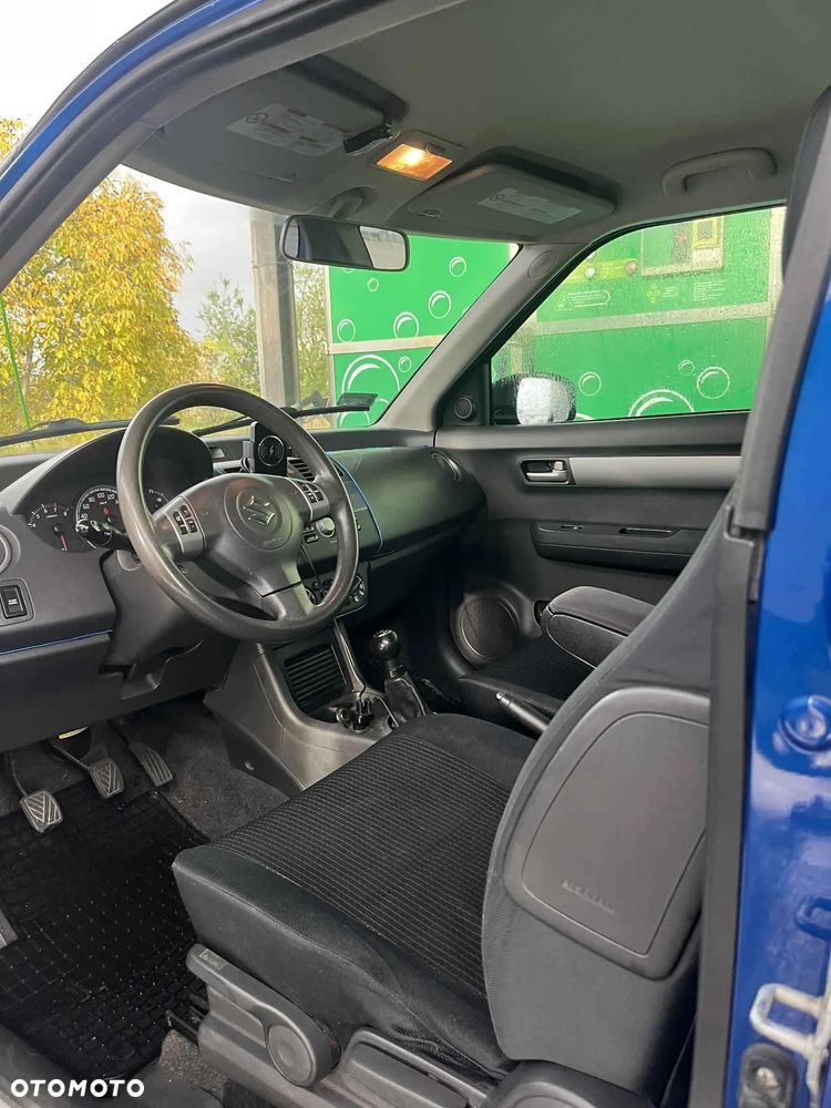 Suzuki Swift 1.3 Club - 24