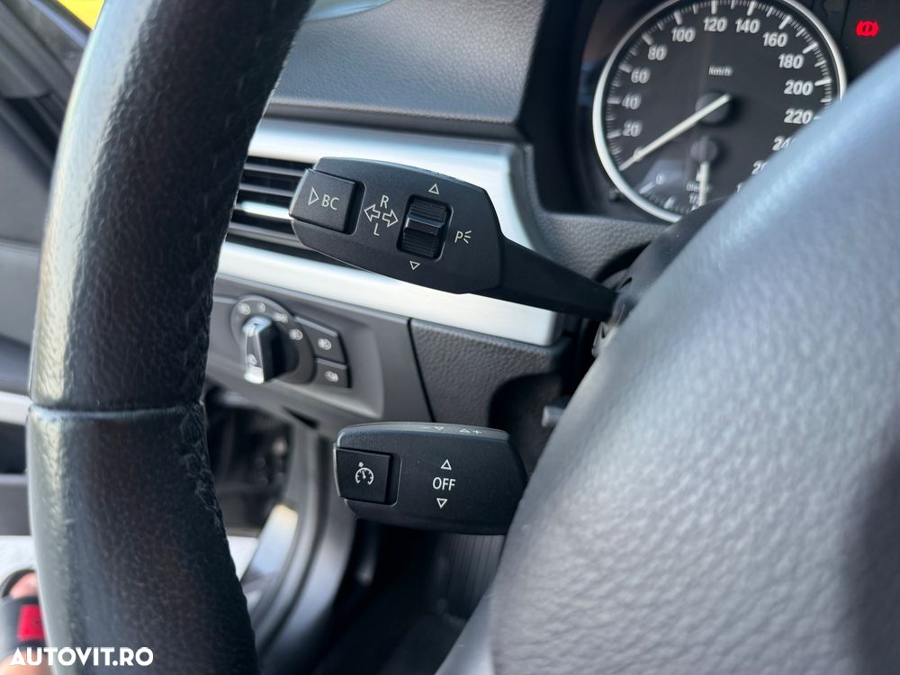 BMW Seria 3 - 24