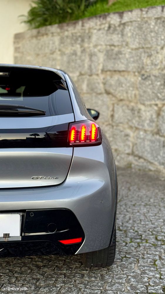 Peugeot e-208 50 kWh GT Line - 31