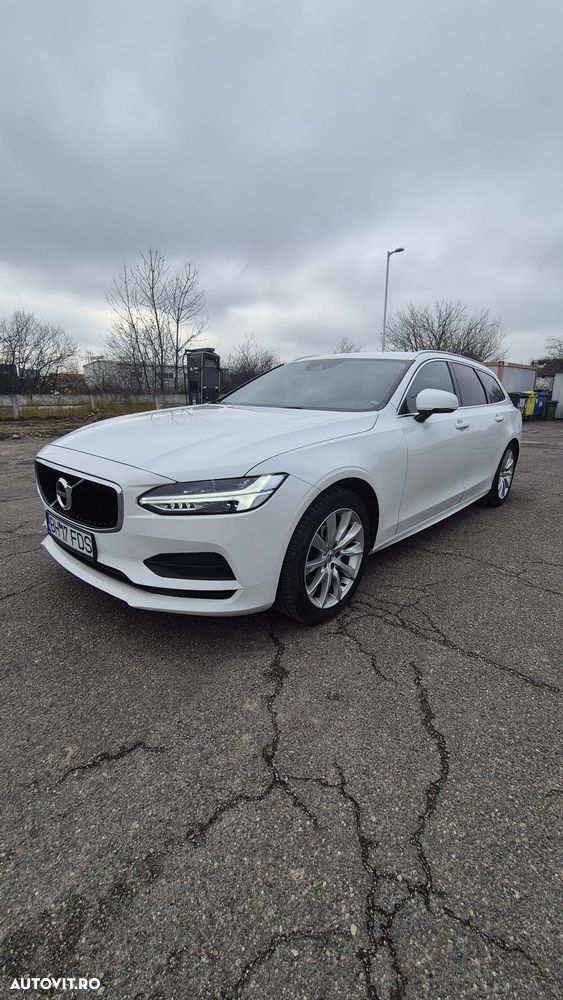 Volvo V90 D3 Momentum - 3