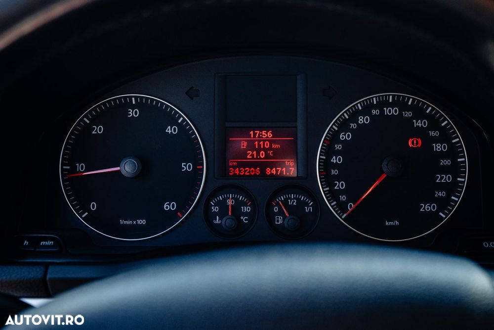 Volkswagen Jetta 1.9 TDI Comfortline - 10