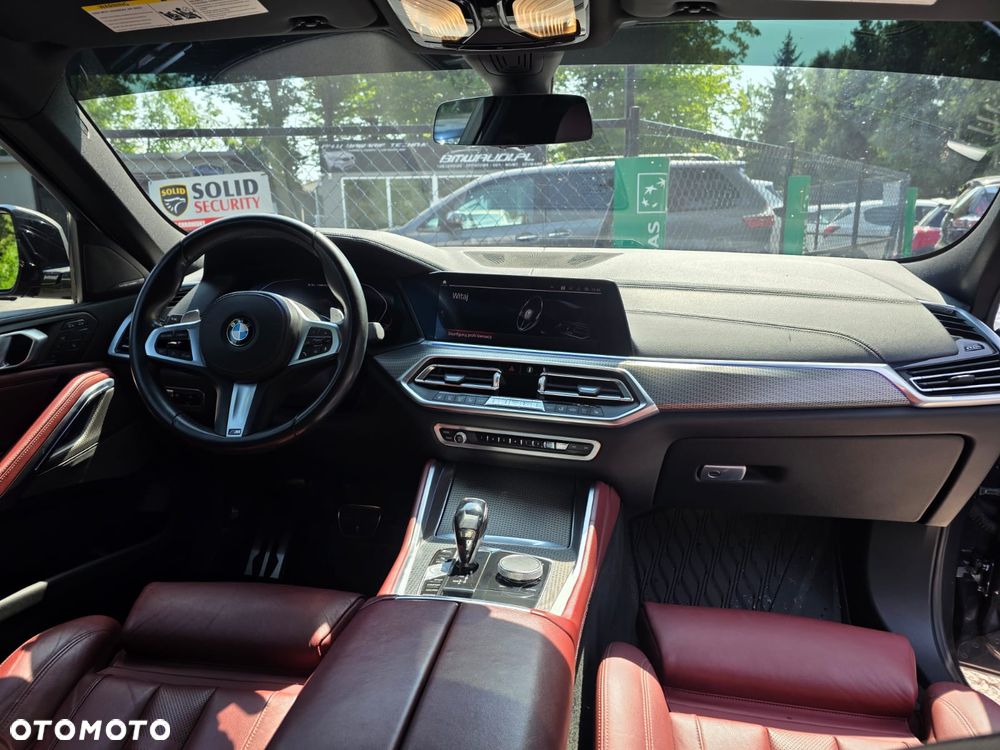 BMW X6 M60i xDrive - 15