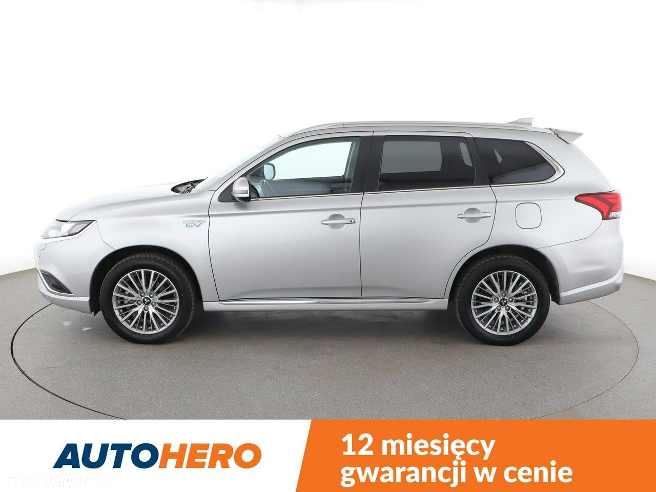 Mitsubishi Outlander 2.4 4WD Plug-In Hybrid Spirit - 2