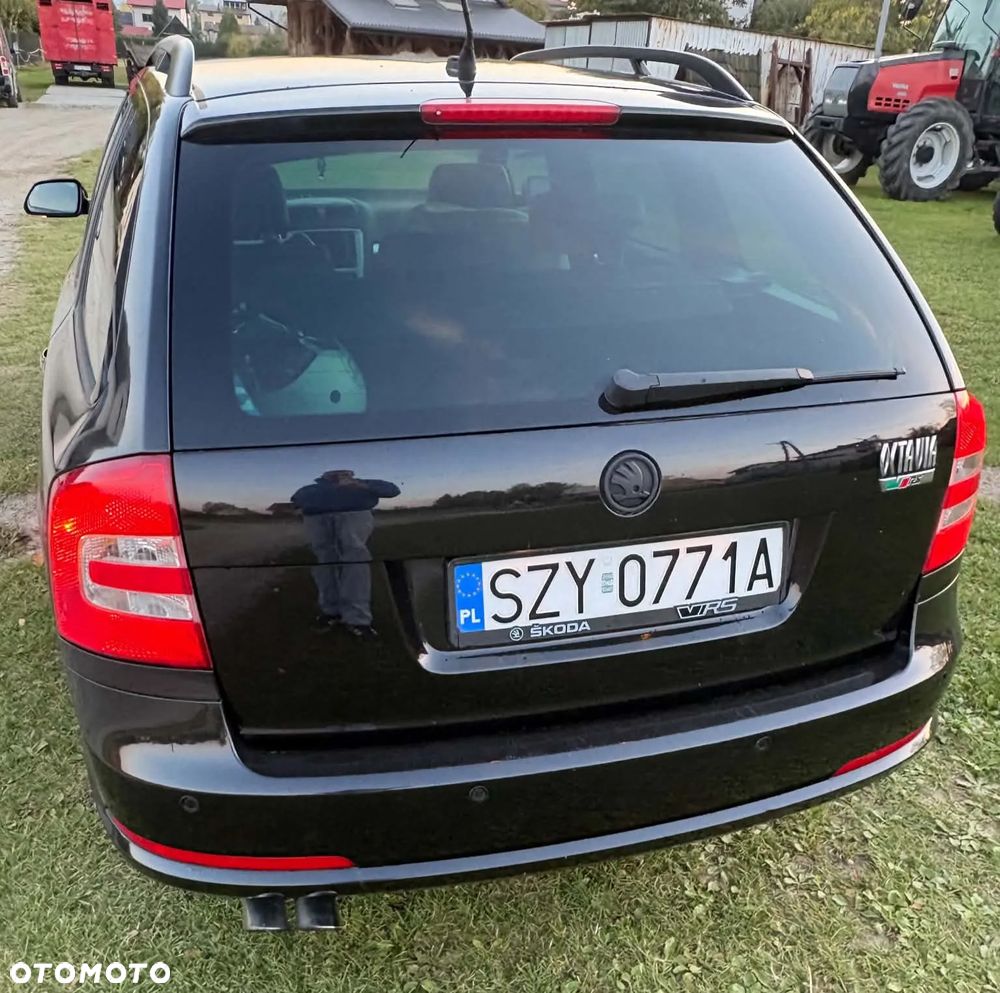 Skoda Octavia 2.0 TFSI RS - 3
