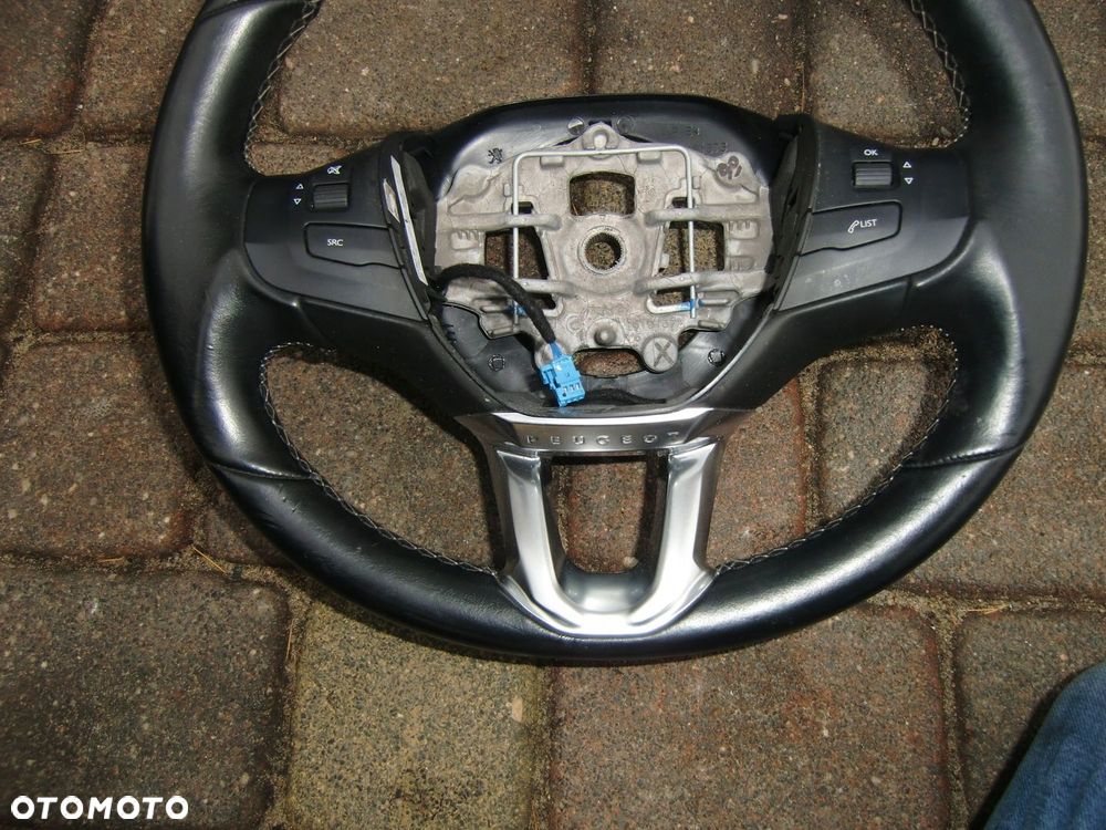 KIEROWNICA PEUGEOT 208 I 2008 - 4