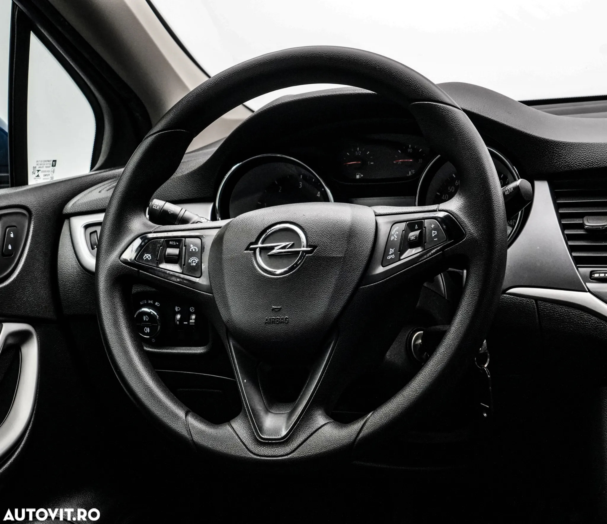 Opel Astra Sport Tourer 1.5 Start/Stop Elegance - 17