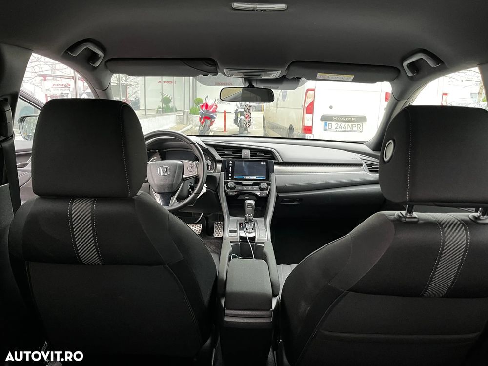 Honda Civic 1.5 i-VTEC Turbo CVT Sport - 16