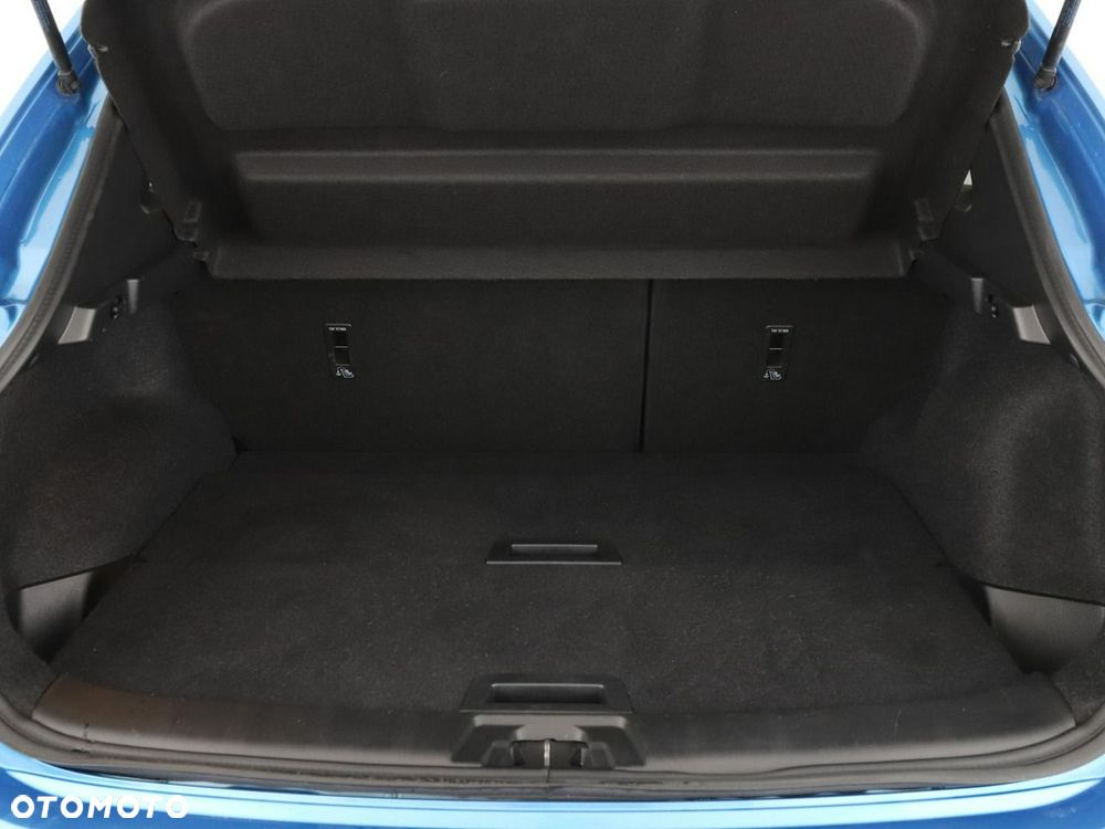 Nissan Qashqai 1.3 DIG-T DCT N-CONNECTA - 21