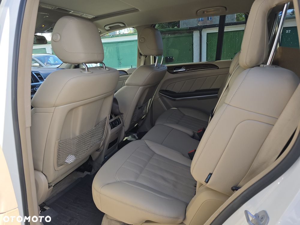 Mercedes-Benz GL - 5