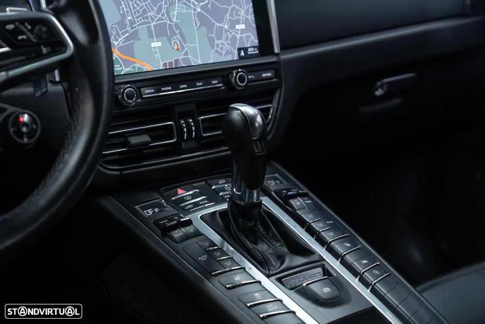 Porsche Macan PDK - 16