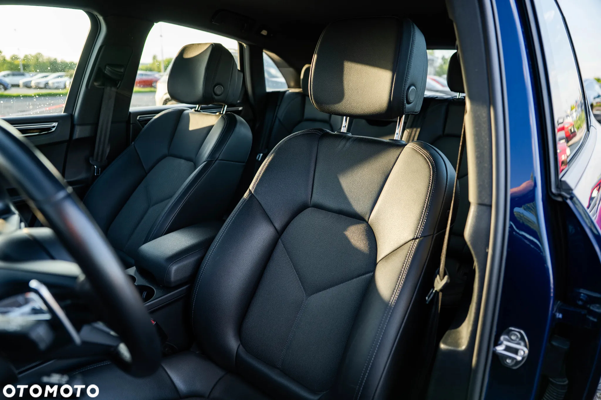 Porsche Macan Standard - 24