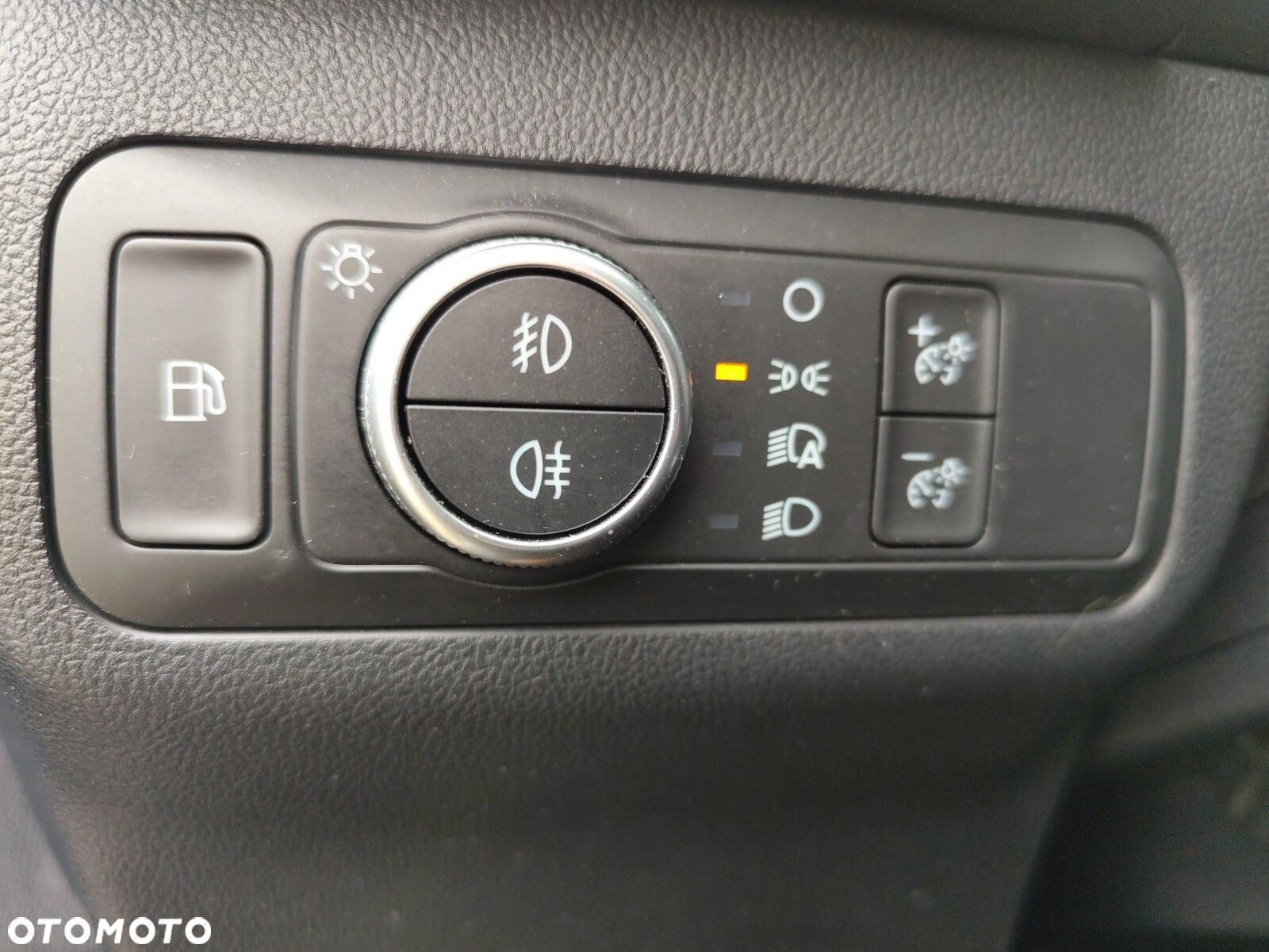 Ford Kuga - 21