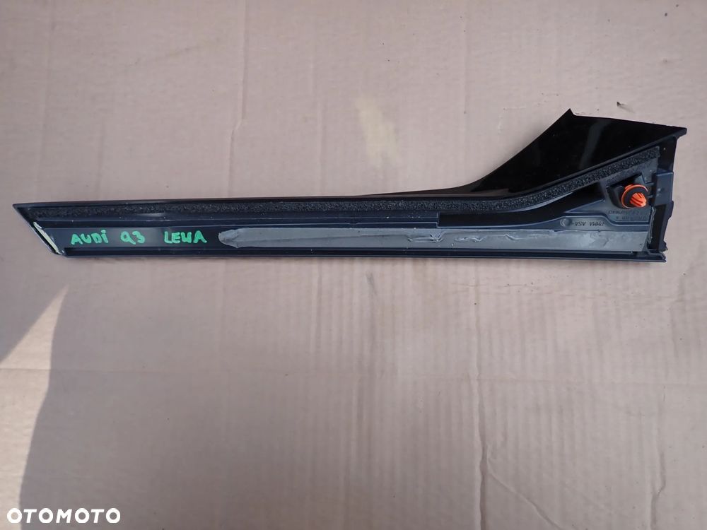 AUDI Q3 83A LISTWA KLAPY LEWA 83A854871 - 2