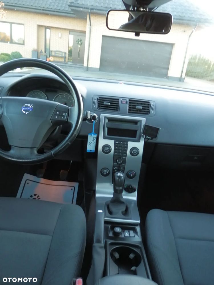 Volvo S40 2.4 Momentum - 14