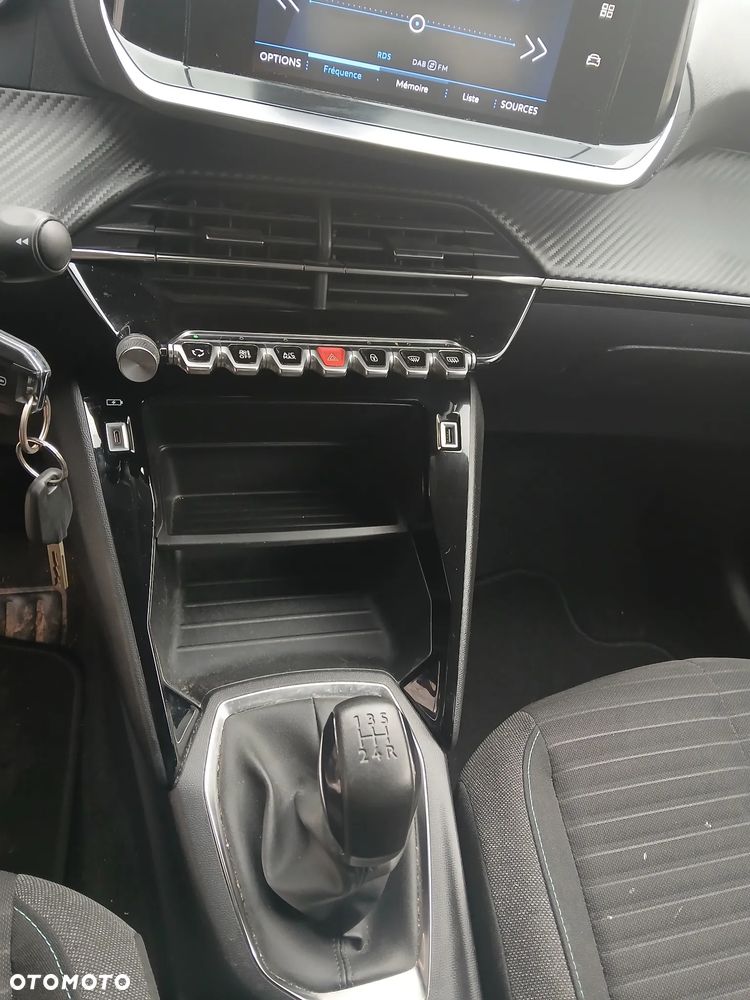 Peugeot 208 1.2 PureTech Style - 9