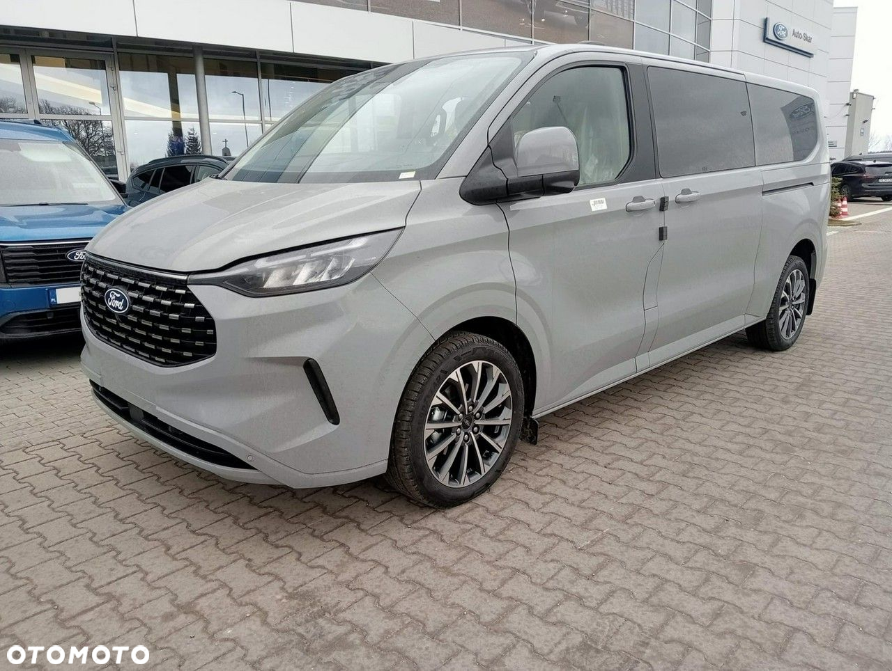 Ford Tourneo Custom - 7