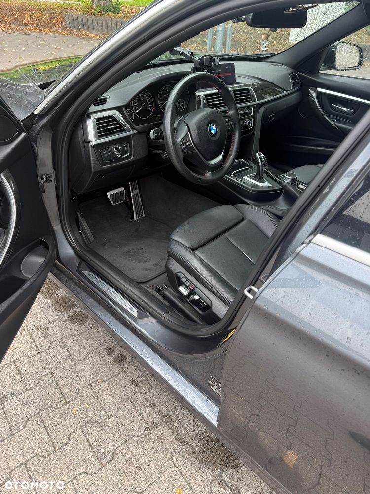 BMW Seria 3 330i xDrive Edition Luxury Line Purity - 20