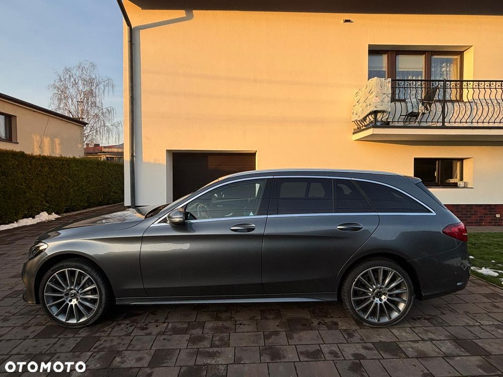 Mercedes-Benz Klasa C 200 4-Matic 9G-TRONIC - 3