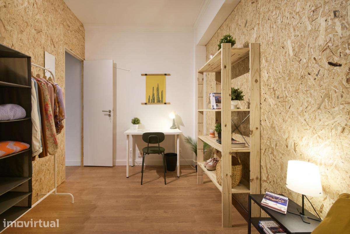 Quarto - localizado em Benfica Lisbon - Grande imagem: 3/13