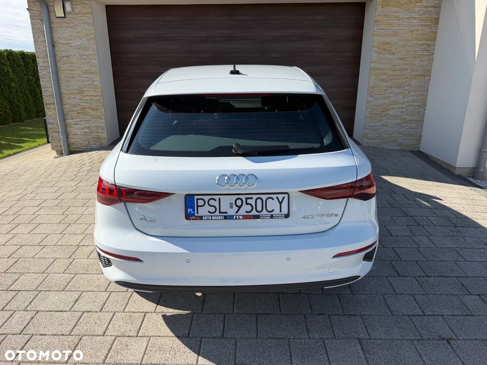 Audi A3 Sportback - 8