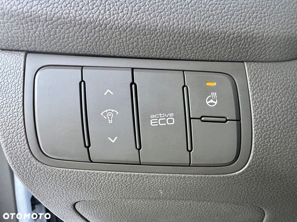 Kia Ceed 1.6 GDI DCT Platinum Edition - 17