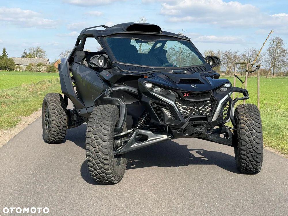 Can-Am Maverick - 9