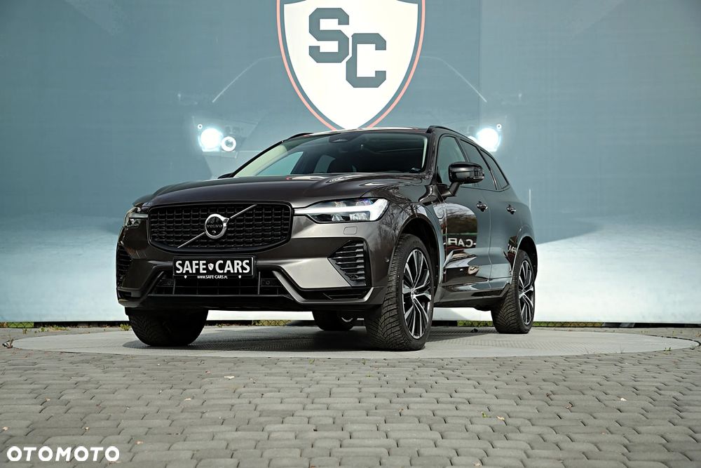 Volvo XC 60 T8 Plug-In Hybrid AWD Ultimate Dark - 3