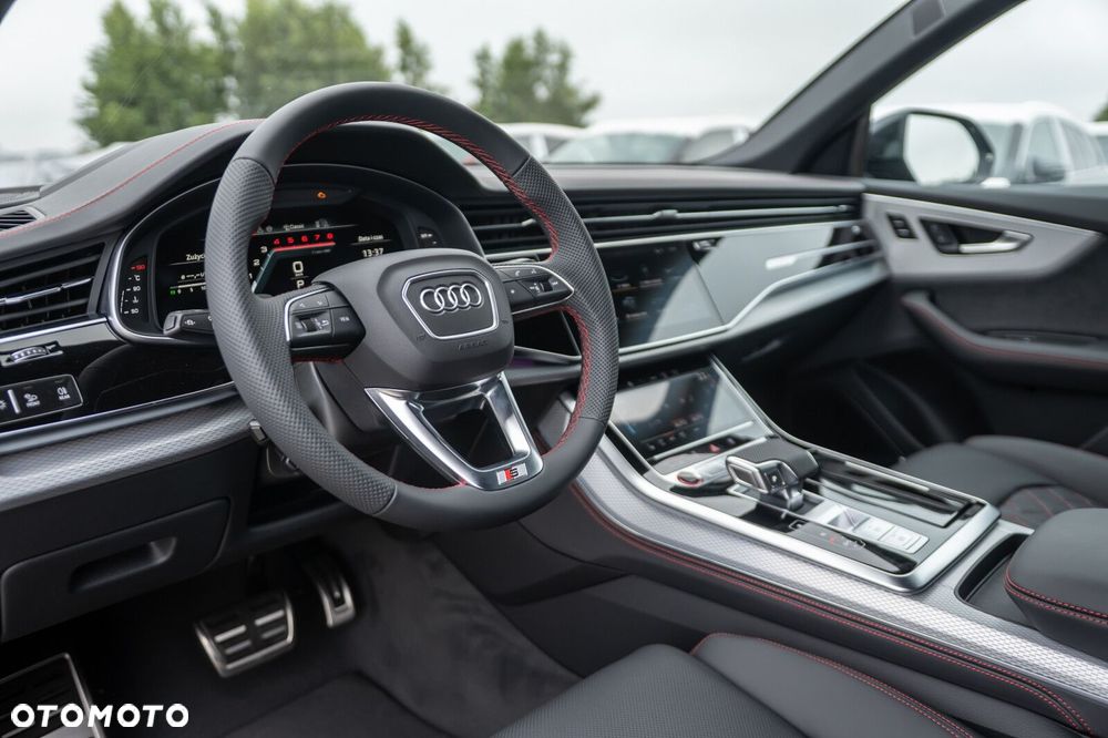 Audi SQ8 - 15
