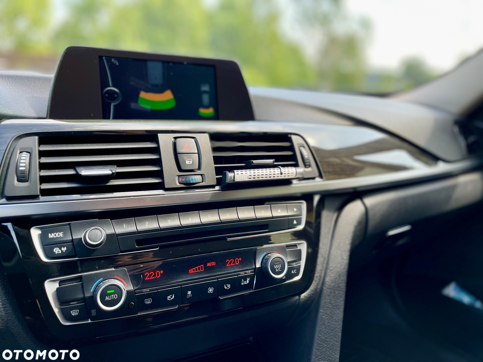 BMW Seria 3 320d Touring Modern Line - 19